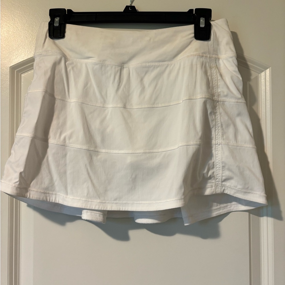 white lululemon skirt